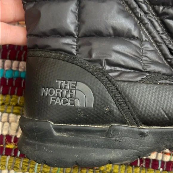 The North Face Black Quilted Boots - Picture 2 of 5